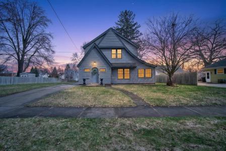 221 N Higby Street, Jackson, Michigan 49202, Stati Uniti