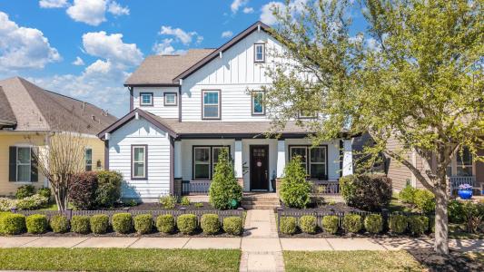 16627 Amelia Island Drive , Cypress, Texas 77433, USA