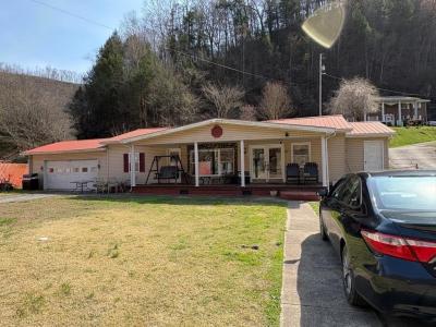 45 Justice Bottom, Phelps, Kentucky 41553, USA