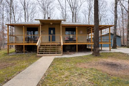 1189 Rocky Branch Lane, Poplar Bluff, Missouri 63901, USA