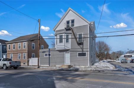 27 Greenville Avenue, Johnston, Rhode Island 02919, Amerika Birleşik Devletleri