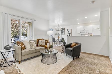 6525 200th Street , 101, Lynnwood, Washington 98036, USA