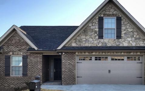 173 Stonefield DR., Harrogate, Tennessee 37752, USA