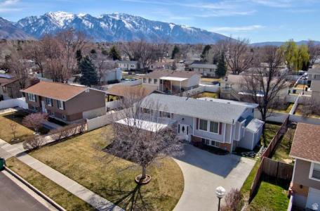 882 E 7905 S, Sabbioso, Utah 84094, Stati Uniti