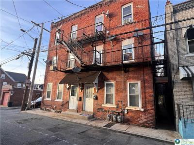 735 737 Laufer Street, Bethlehem City, Pennsylvania 18015-3457, USA