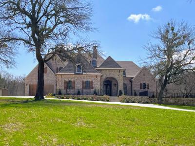 90 Woodland Hills, Sherman, Texas 75092, USA