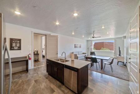 5160 W VILLAS DR N 6-106, Hurricane, Utah 84737, États-Unis