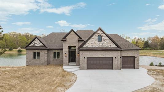 68651 Lake Angela Pointe, Richmond, Michigan 48062, USA
