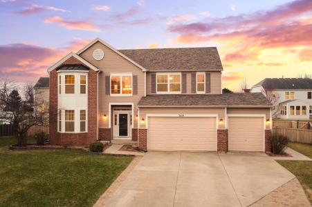 7654 Pin Oak Court, Plainfield, Illinois 60586, USA