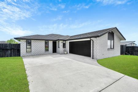 30 HITCHEN ROAD, Pokeno, Waikato District 2402, ニュージーランド