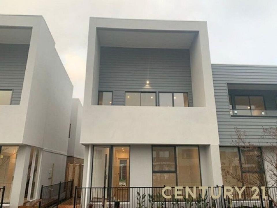 11 Grenaroff Walk, Lyndhurst, VIC 3975, 오스트레일리아