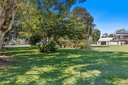 158 Toolara Road, Tin Can Bay, QLD 4580, Australia
