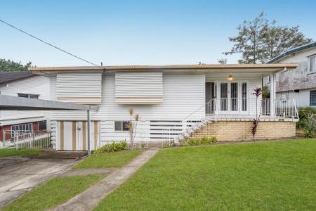 14 Shordley Street, Chermside West, QLD 4032, Australia