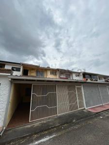 URB VILLA DORADA CASA 11, San Cristóbal, Táchira 5001, Venezuela