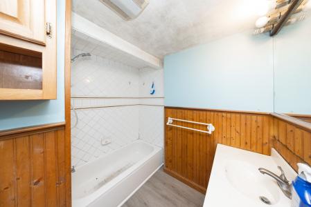 10 Alpine street unit 1, worcester, Massachusetts 01610, USA