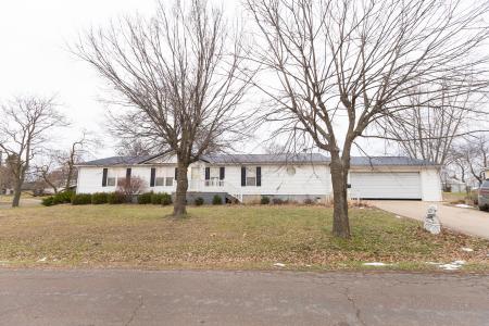501 E Walker, Marceline, Missouri 64658, USA