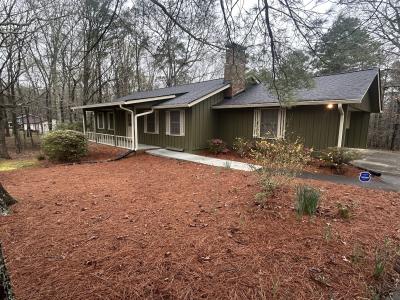 8896 Hickory Hollow Drive, Douglasville, 乔治亚州 30135, 美国