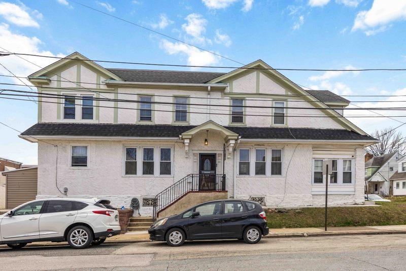 537 Elm Avenue, Upper Darby, Pennsylvania 19082