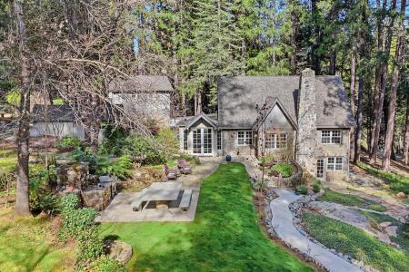 10641 Boulder Street, Nevada City, California 95959, Estados Unidos