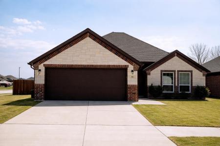 135 Kiowa Drive, Greenville, Texas 75402, USA