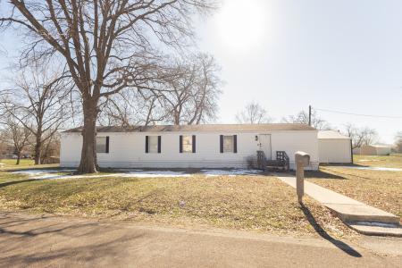 301 S Cedar St., Marceline, Missouri 64658, USA