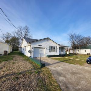 1009 Nickey St, Poplar Bluff, Missouri 63901, USA