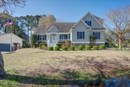 105 Raft Road, New Bern, North Carolina 28562, USA