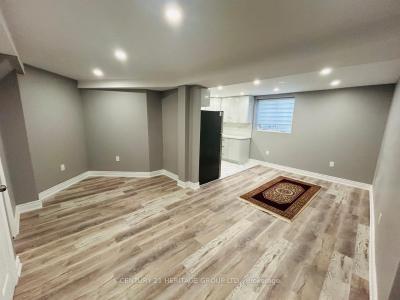 1120 LESLIE DRIVE, Innisfil, 安大略省 L9S 1T9, 加拿大