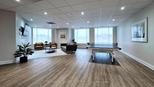 5917 MAIN STREET, Whitchurch-Stouffville-, Ontario L4A 5G4, Canada