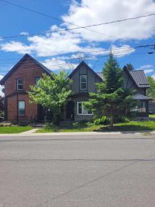 88 WEST STREET W, Greater Napanee, Ontario K7R 2P2, Canada