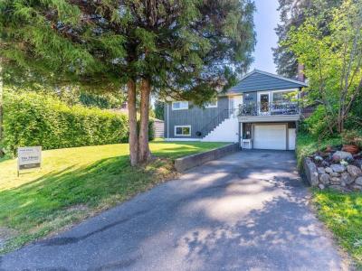 11220 LANSDOWNE DRIVE, Surrey, British Columbia V3R 4Z7, Canada