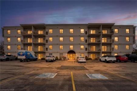 12 ST. ANDREW STREET, Port Dover, オンタリオ N0A 1N1, カナダ