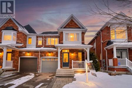 47 HOPPINGTON AVENUE, Whitchurch-stouffville (stouffville), Ontario L4A 0L1, Canada