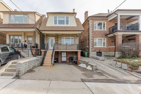 323 LAUDER AVENUE, Toronto, Ontario M6E 3H7, Canada