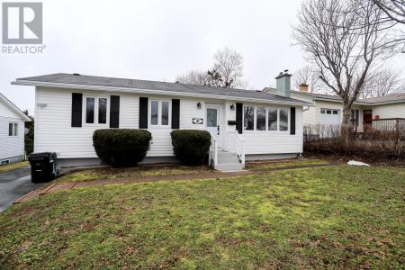 47 QUEBEC STREET, St. John's, Newfoundland and Labrador A1A 2S5, Canada