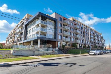 2125  Rue Remembrance, Montréal (Lachine), كيبيك H8S 1X4, كندا 