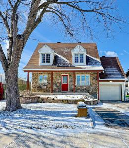 2018  Rue de la Victoire, Laval (Chomedey), 魁北克省 H7M 3E6, 加拿大