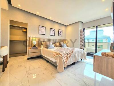 SKY MOON , Equipetrol, Santa Cruz 00001, Bolivia