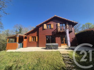 Lachapelle Auzac, Midi-Pyrénées 46200, France