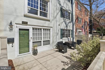 1293 N Van Dorn Street, Alexandria, バージニア 22304, アメリカ合衆国