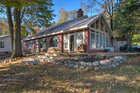 2097 Peninsula Drive, Mora, Minnesota 55051, USA