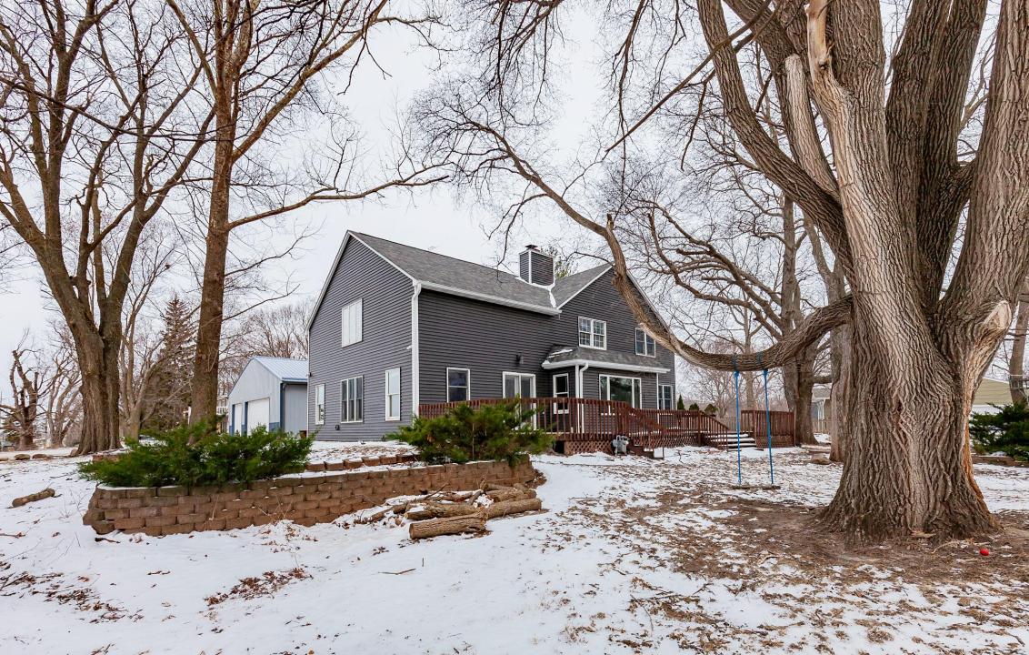 2005 N Dakota Avenue, Ames, Iowa 50014, États-Unis