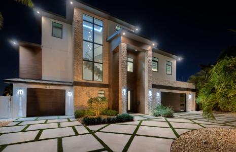 7822 Causeway Blvd S, St Petersburg, Flórida 33707, Estados Unidos