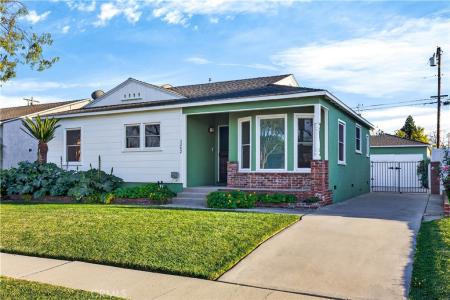 3202 Eckleson Street, Lakewood, California 90712