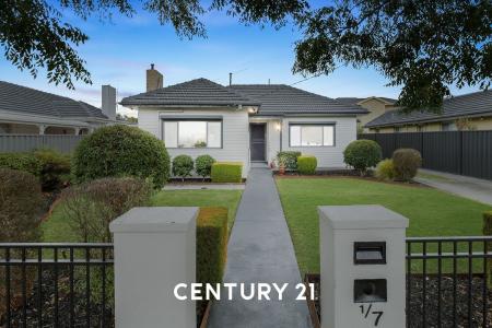 1/7 Colonel Street, Clayton, VIC 3168, Australia