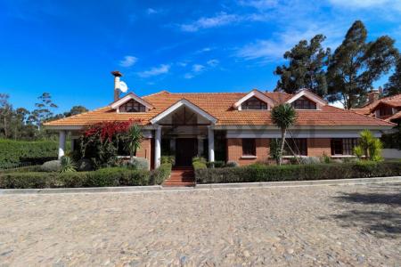 Lote 8 Urb. Golf Club Z. Mallasilla , La Paz, La Paz 00001, Bolivien