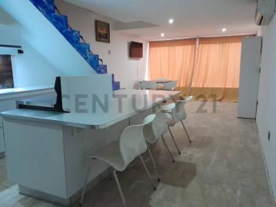 Av. Américo vespucio C.R DORAL BEACH, Puerto La Cruz, Anzoategui 00001, فنزويلا