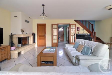 Aulnay Sous Bois, Île-de-France 93600, Francia