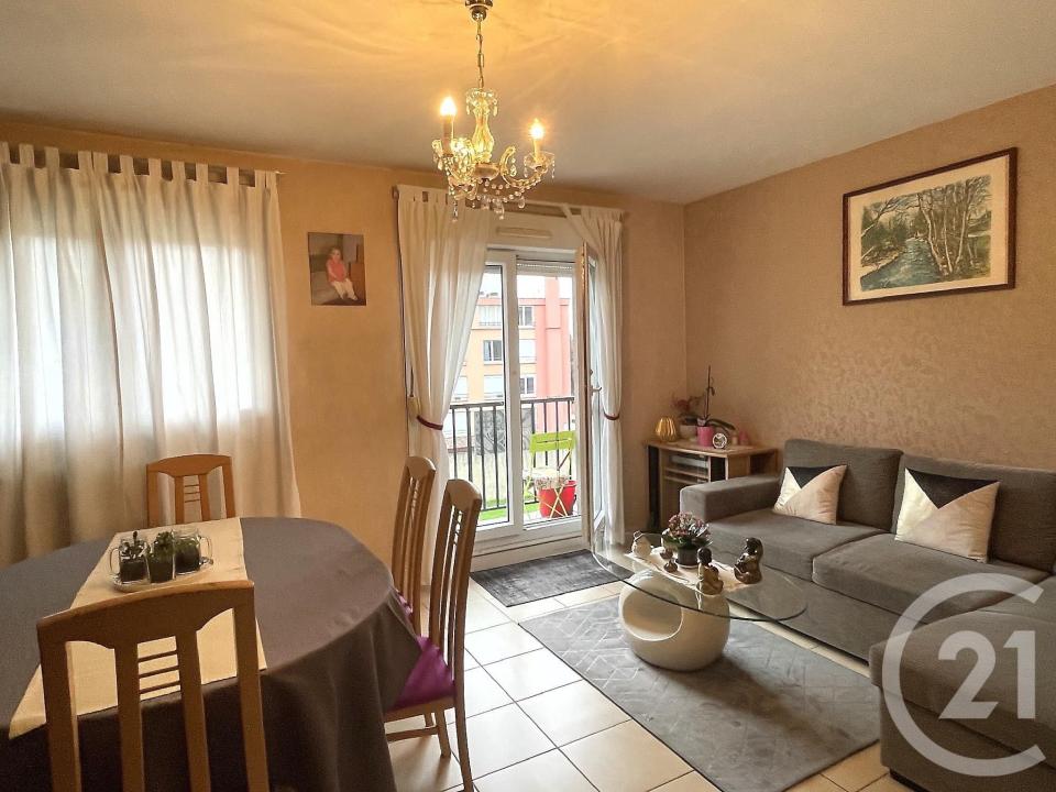 Les Mureaux, イル=ド=フランス 78130, アキタン