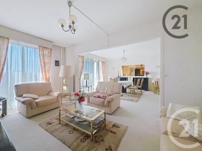 Reims, Champaña-Ardenas 51100, Francia